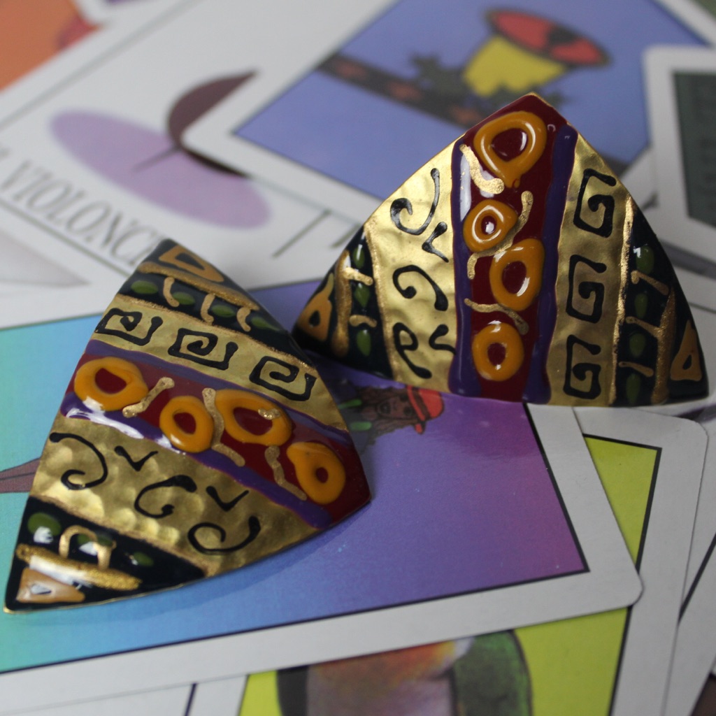Vtg 80s Hand Painted Triangle Earrings